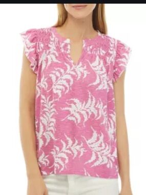 Women’s Pink Floral Flutter Sleeve Top size L NWT